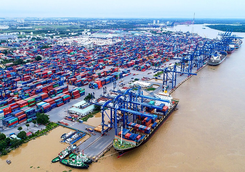 Triển khai 3 nhóm giải pháp để giải phóng hàng tồn ở cảng Cát Lái
